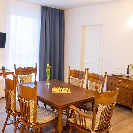 Amtsgerichts Blick Bed & Breakfast